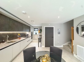 Pinhole Place, Creswell, S80