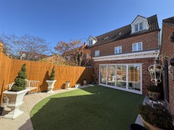 Kensington Way, Worksop