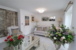 Kensington Way, Worksop