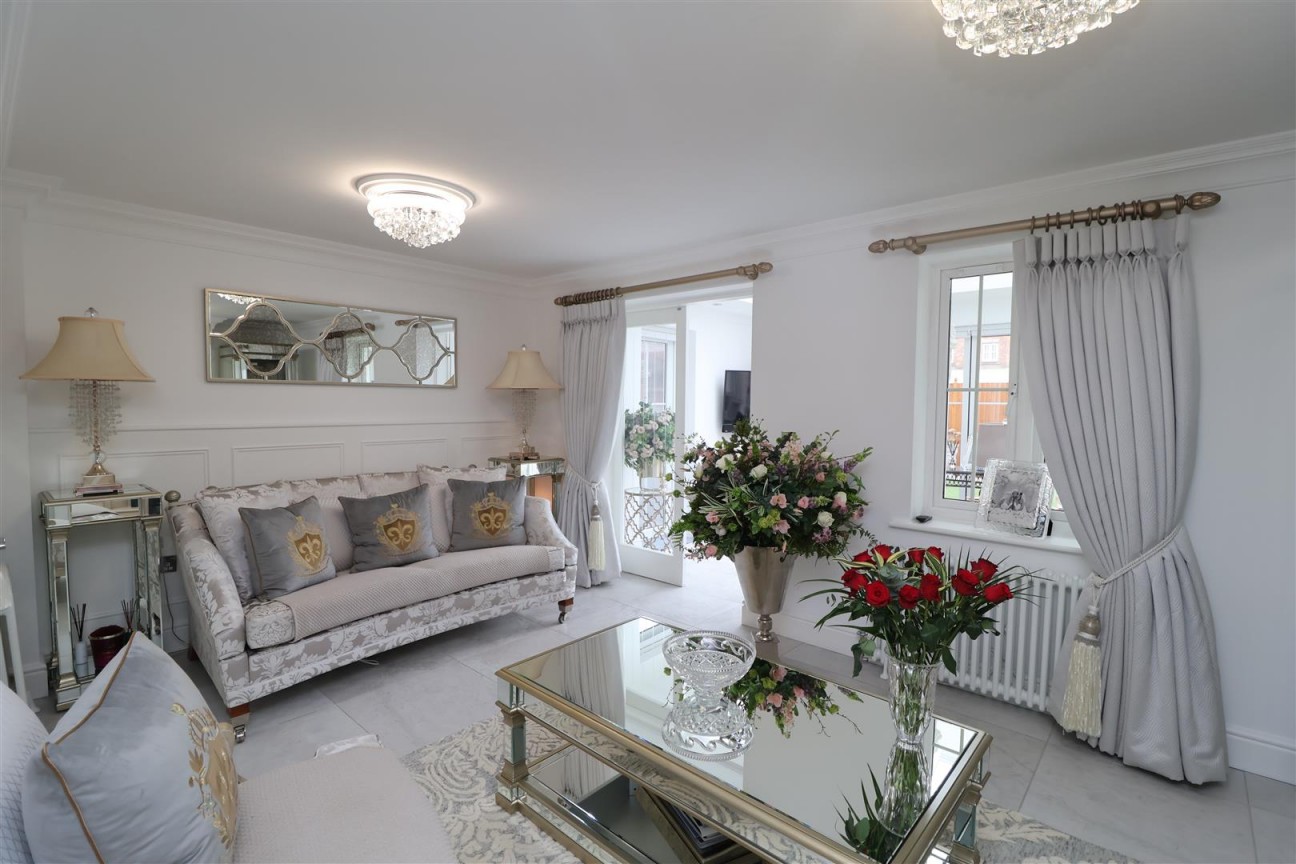 Kensington Way, Worksop