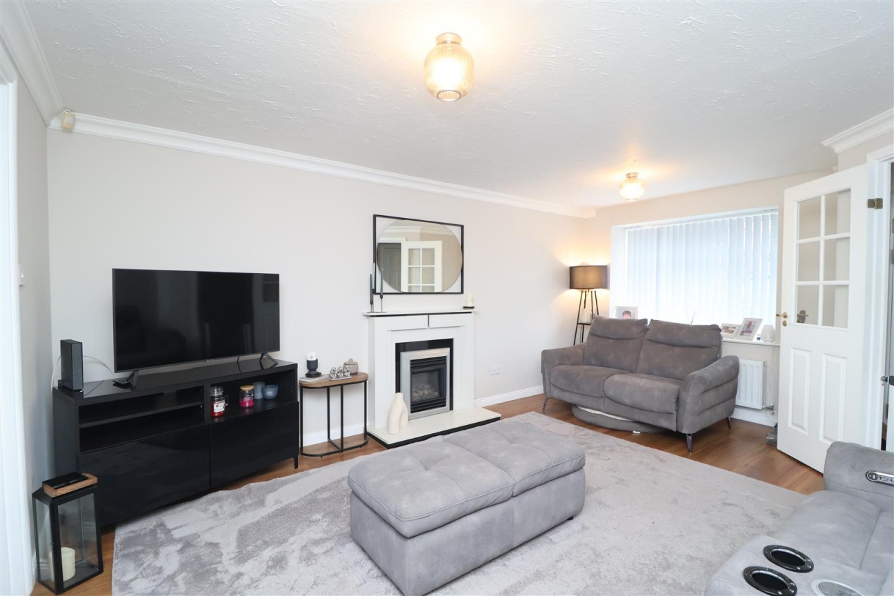 Wallingbrook Rise, Worksop