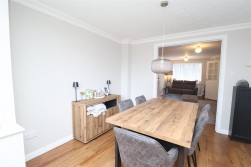 Wallingbrook Rise, Worksop