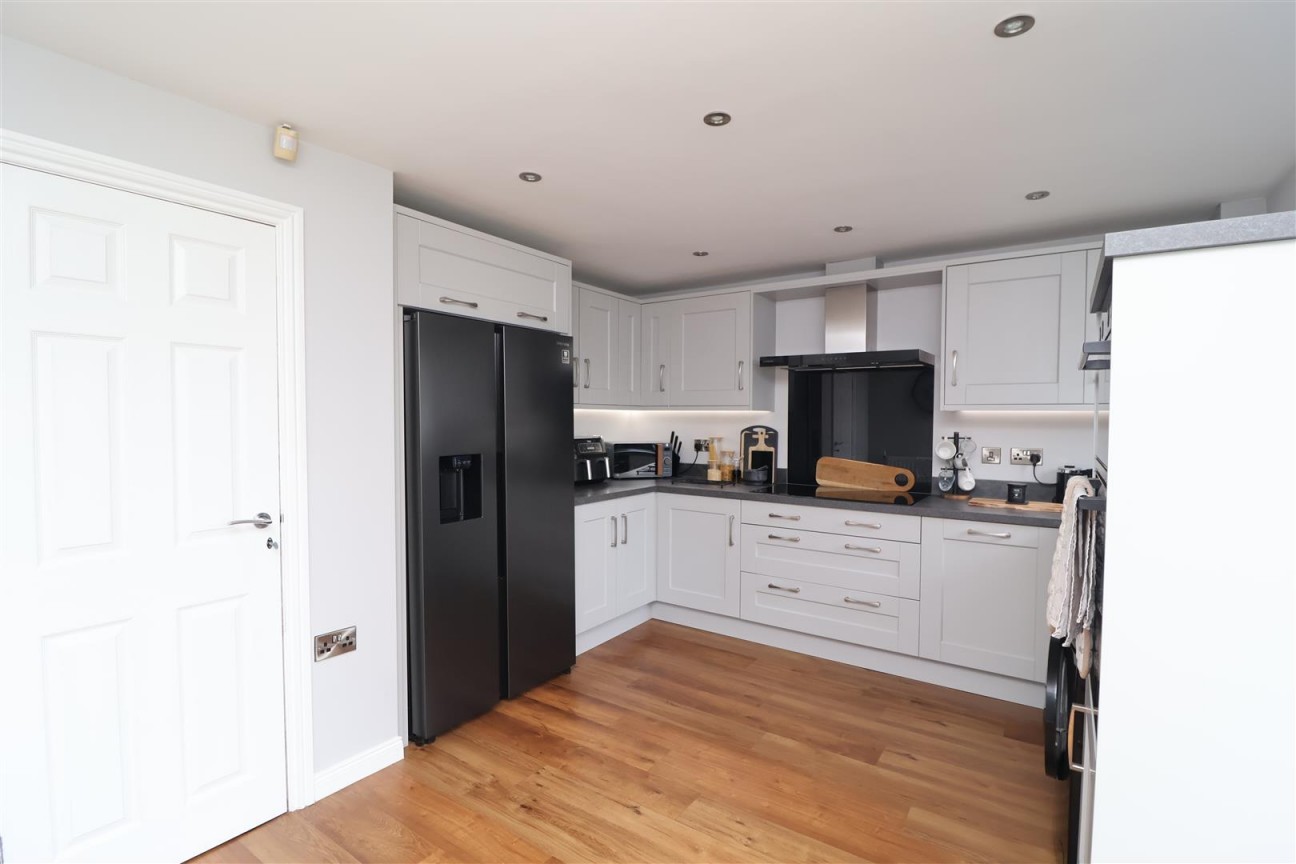 Wallingbrook Rise, Worksop