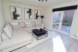 Pitfield Drive, Costhorpe