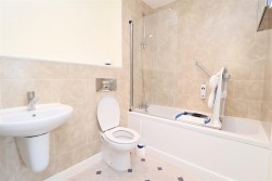 Royal Court, Worksop