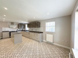Denbigh Avenue, Worksop
