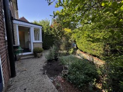 Ramsden Crescent, Carlton-In-Lindrick, Worksop