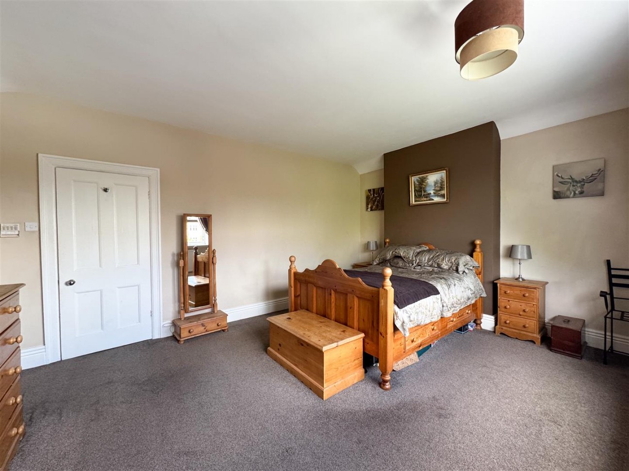 Manton Villas, Worksop