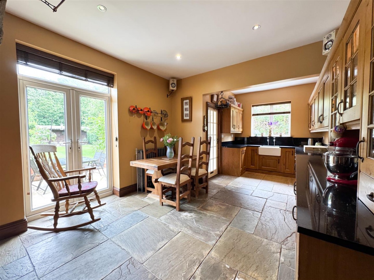 Manton Villas, Worksop