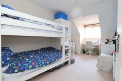 Sulis Gardens, Worksop