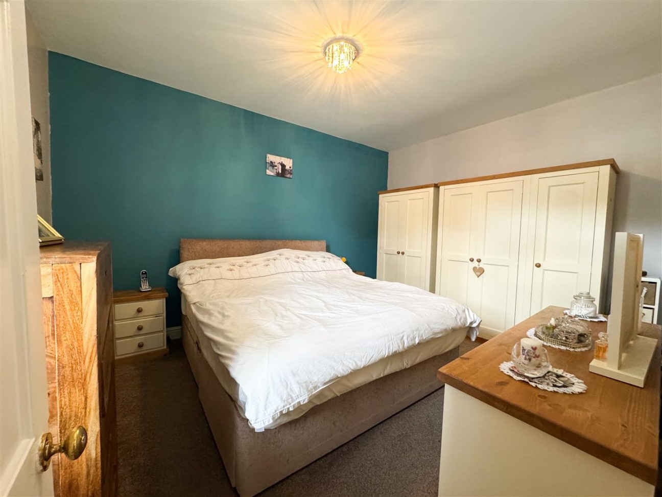 High Road, Carlton-In-Lindrick, Worksop