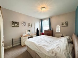 High Road, Carlton-In-Lindrick, Worksop