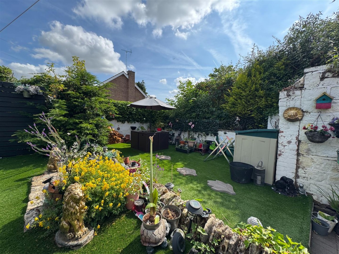 High Road, Carlton-In-Lindrick, Worksop