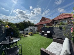 High Road, Carlton-In-Lindrick, Worksop