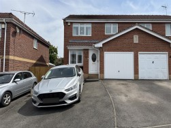Lancaster Walk, Worksop