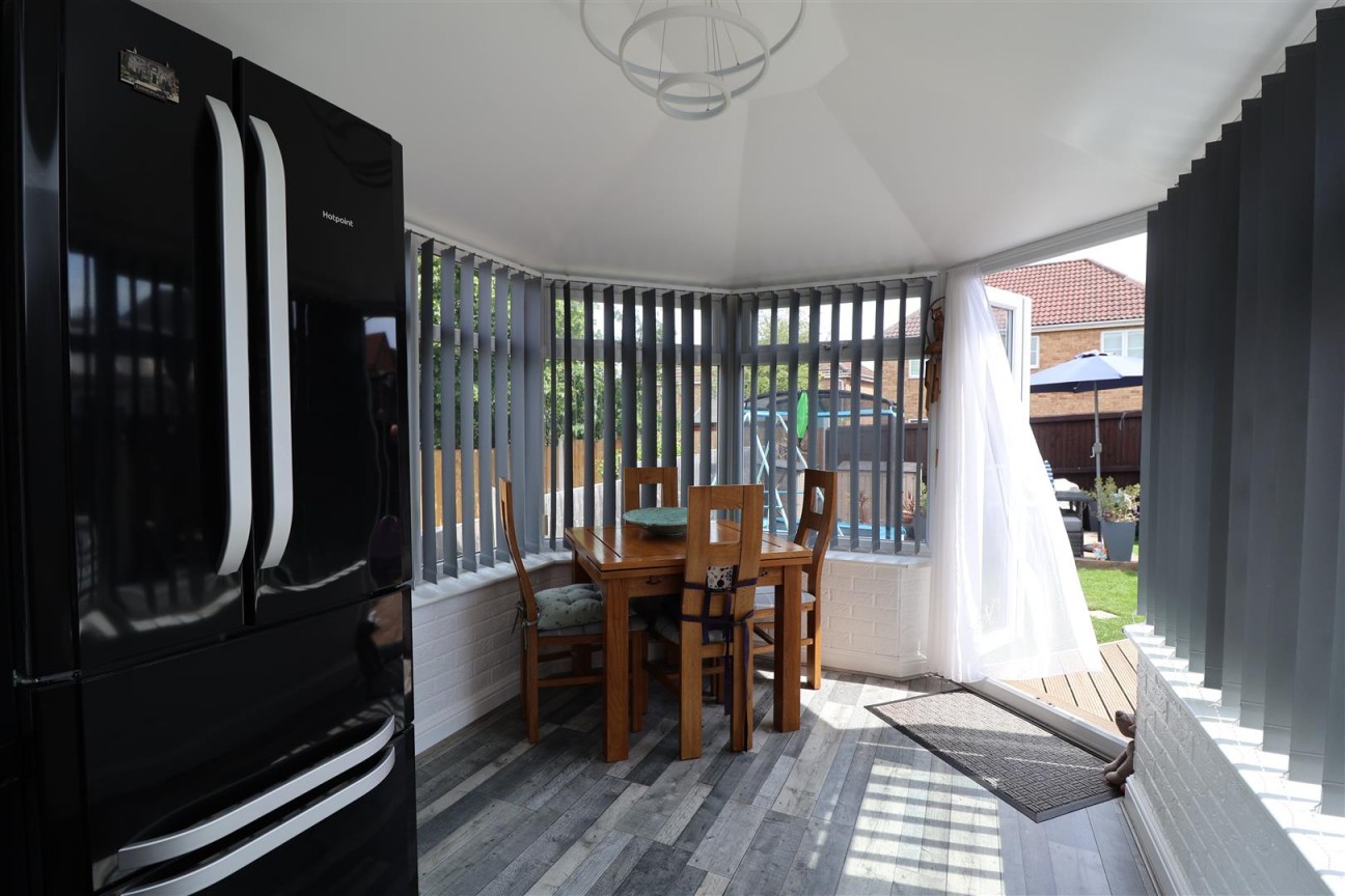 Lancaster Walk, Worksop