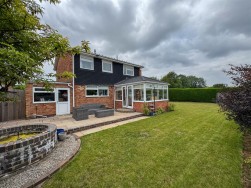 Stirling Drive, Carlton-In-Lindrick, Worksop