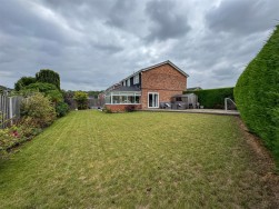 Stirling Drive, Carlton-In-Lindrick, Worksop