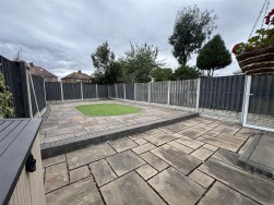 The Oval, Worksop