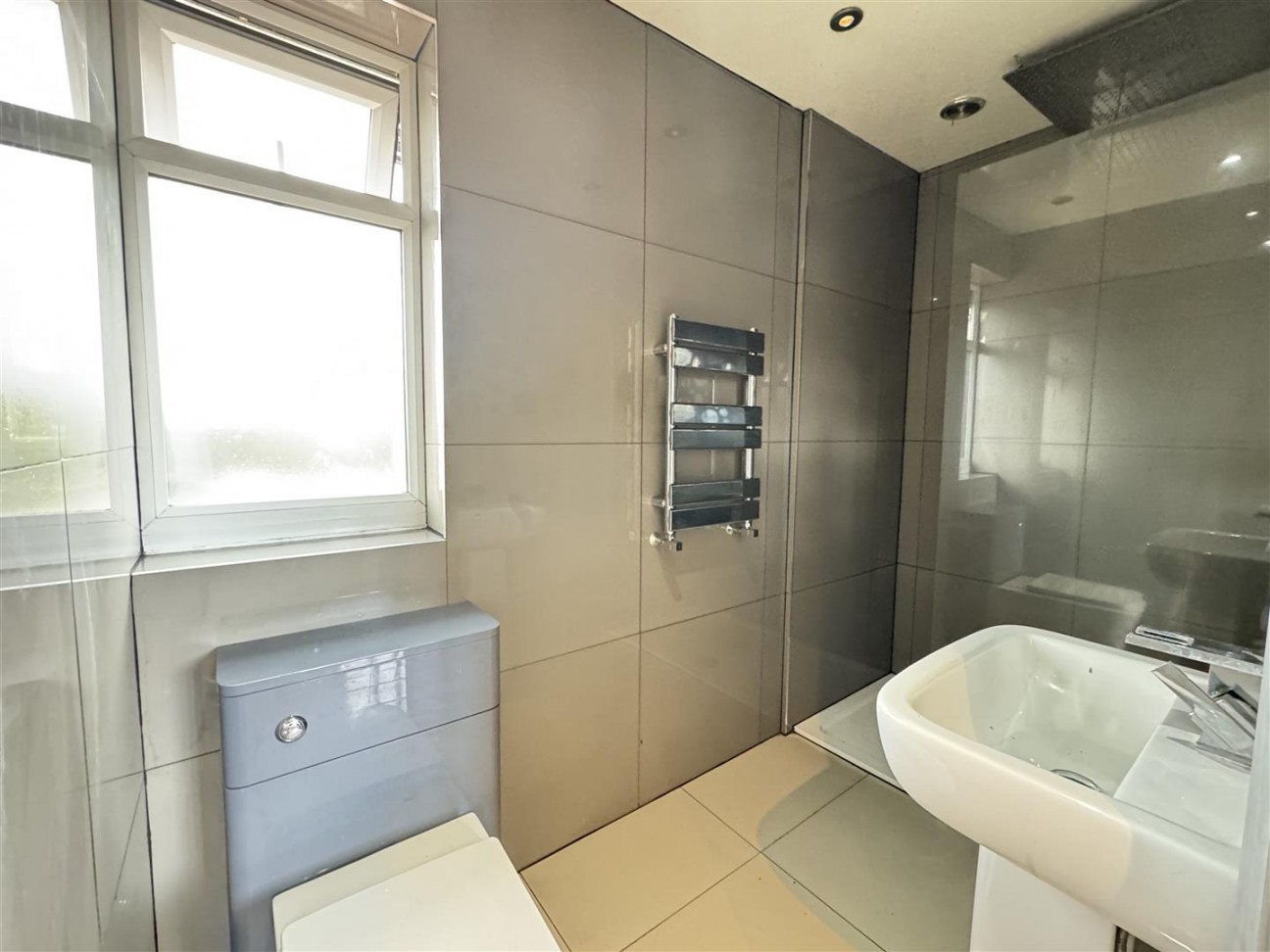 Dukeries Crescent, Worksop