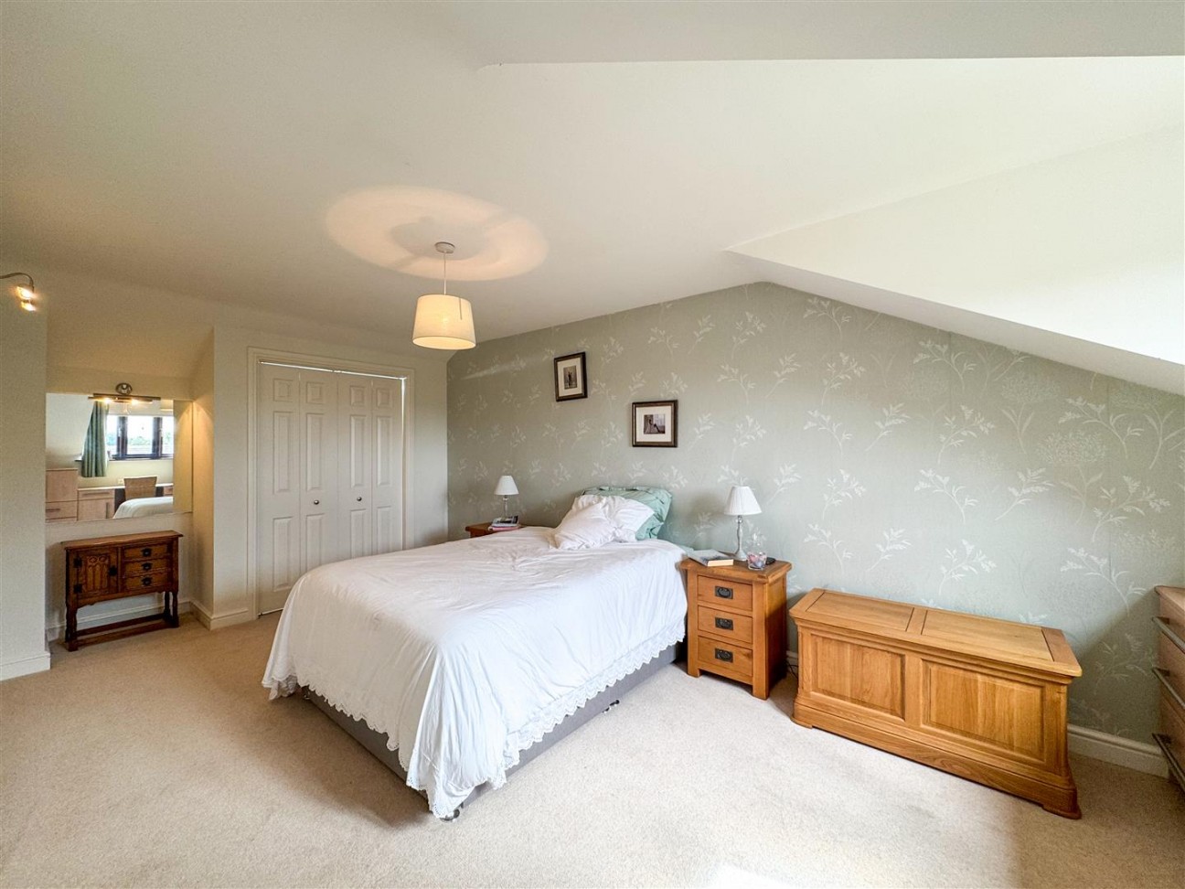 Long Lane, Carlton-In-Lindrick, Worksop