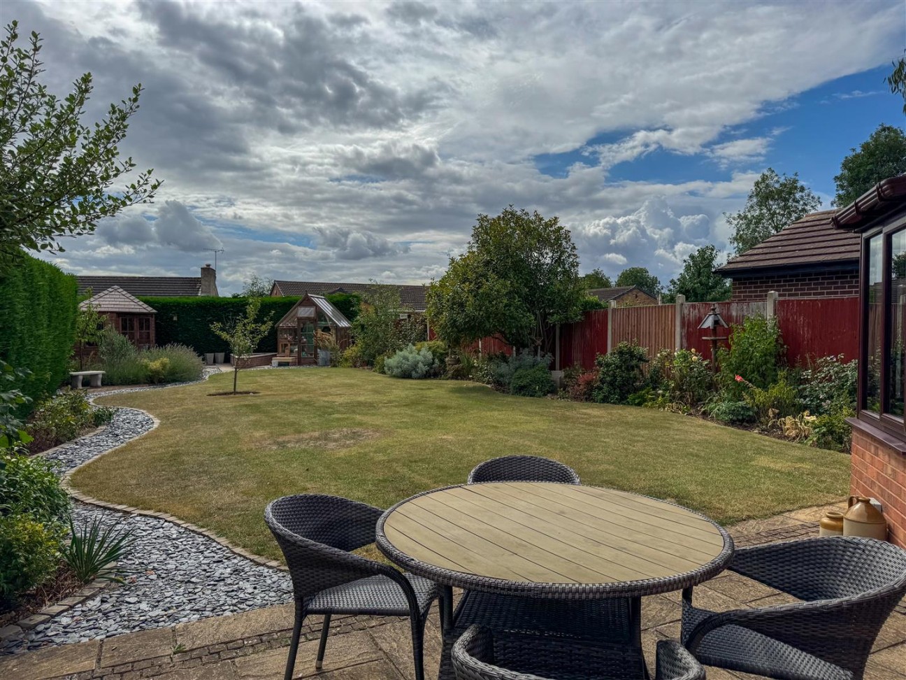 Long Lane, Carlton-In-Lindrick, Worksop