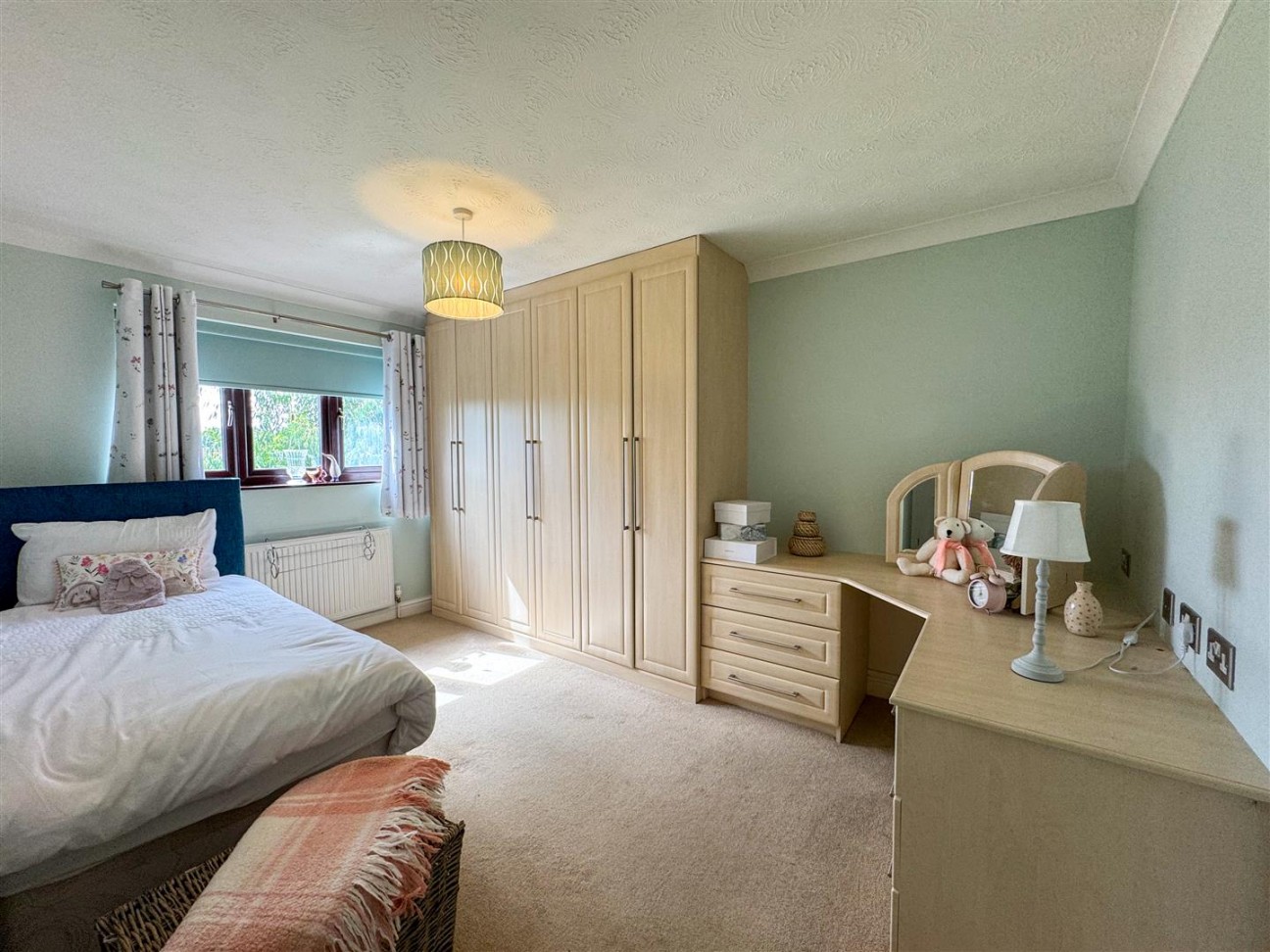 Long Lane, Carlton-In-Lindrick, Worksop