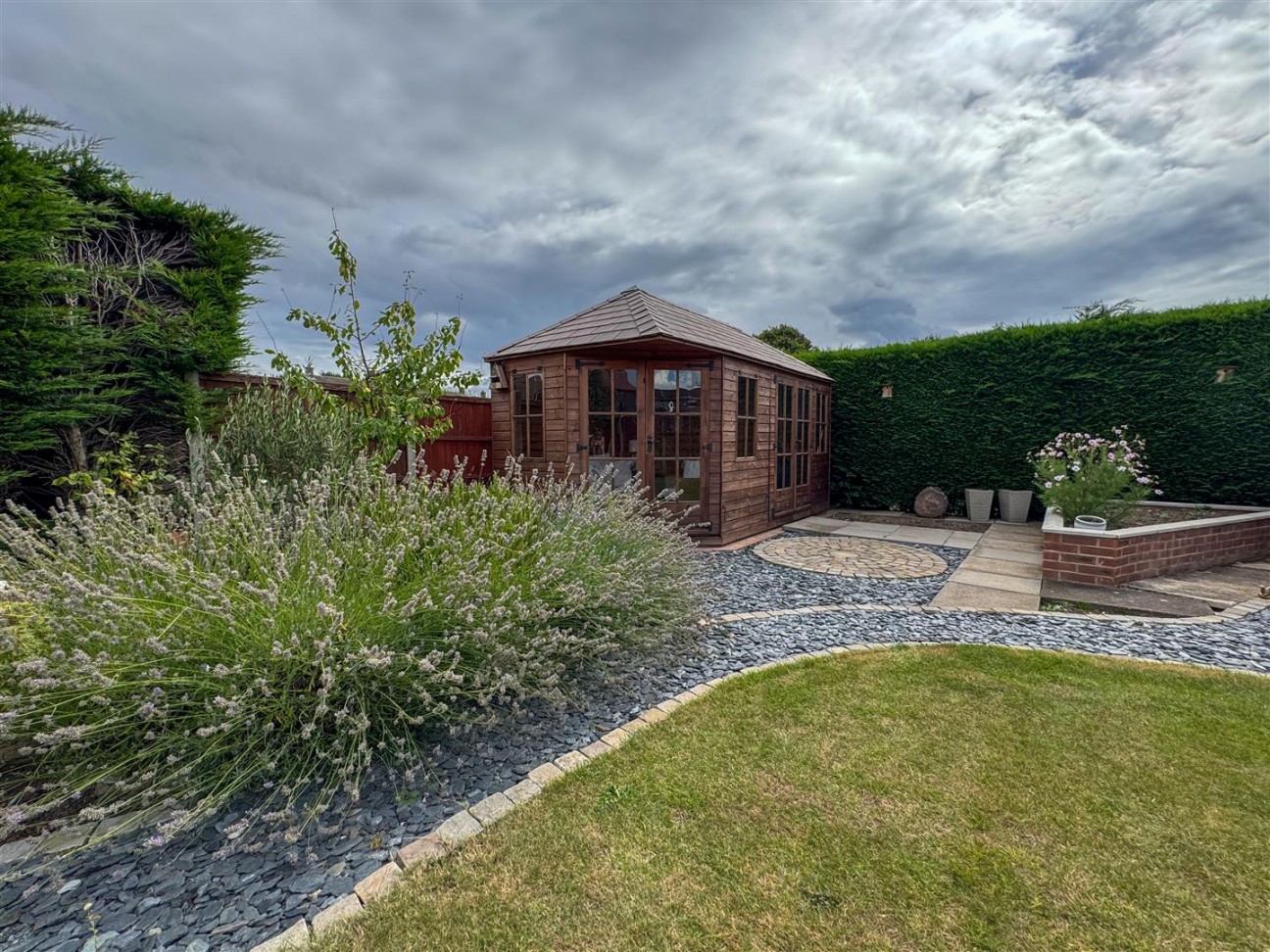 Long Lane, Carlton-In-Lindrick, Worksop