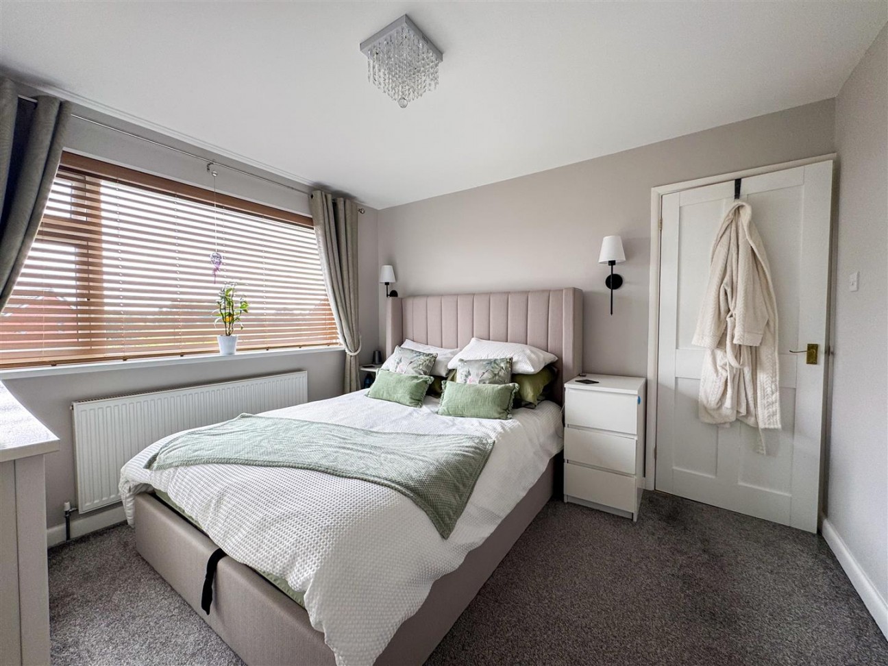 Bramlyn Close, Clowne, Chesterfield