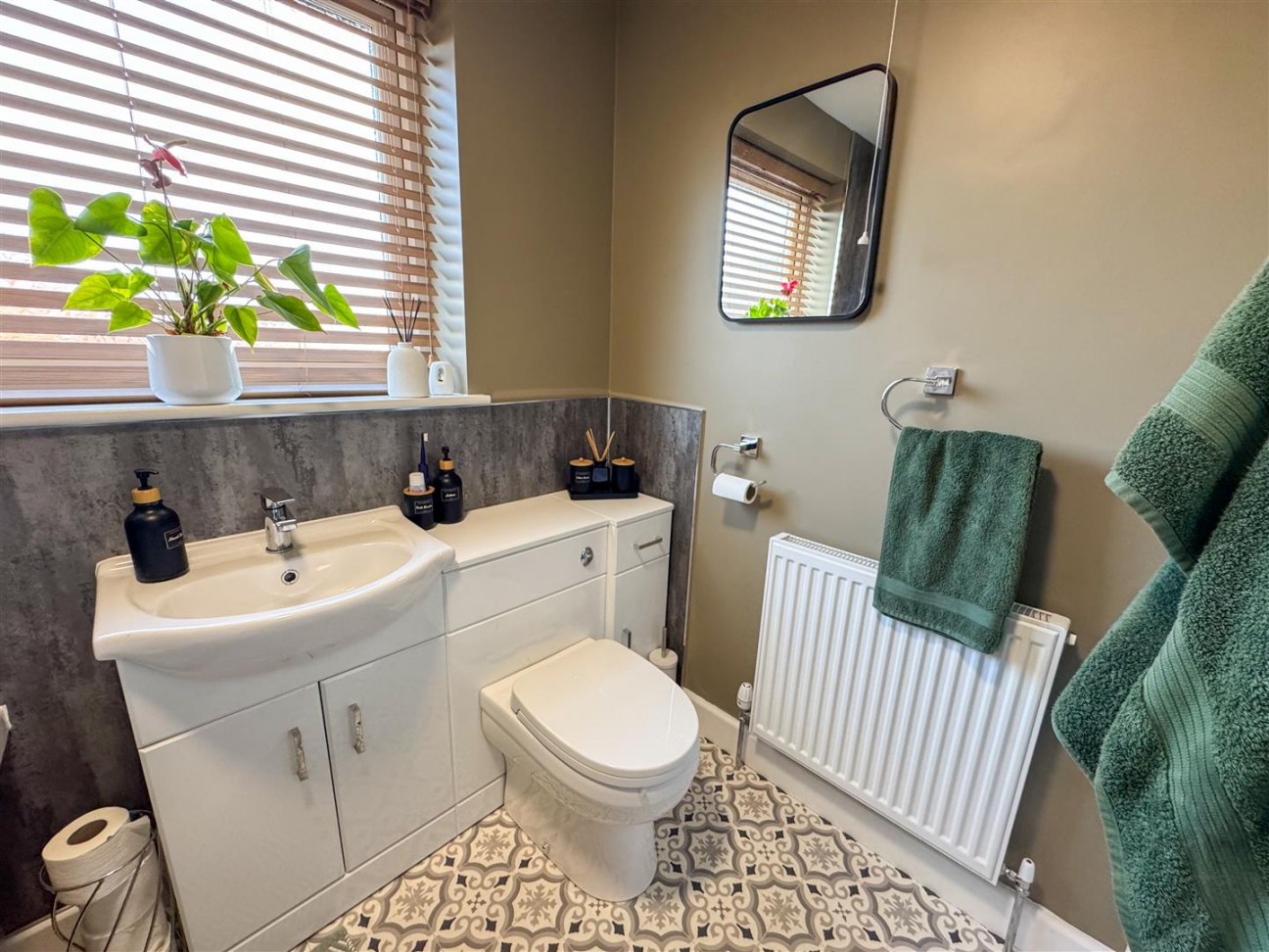 Bramlyn Close, Clowne, Chesterfield