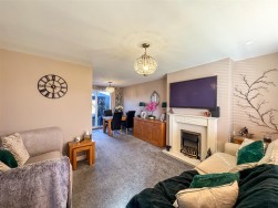 Bramlyn Close, Clowne, Chesterfield