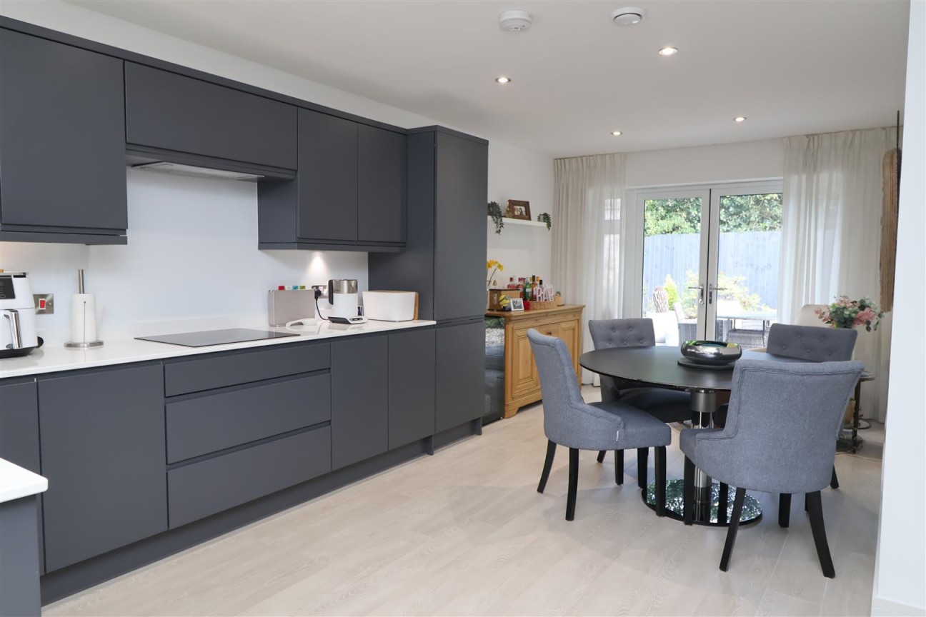 Barrowby Court, Worksop