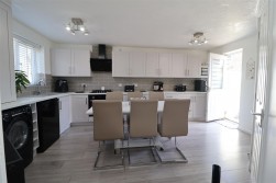 Kensington Close, Laughton Common, Sheffield