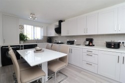 Kensington Close, Laughton Common, Sheffield