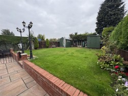 Ramsden Crescent, Carlton-In-Lindrick, Worksop