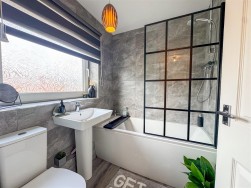 Ravens Court, Worksop