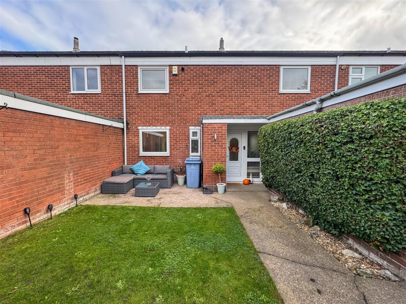 Ravens Court, Worksop