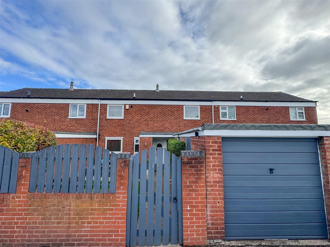 Ravens Court, Worksop