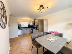 Ravens Court, Worksop