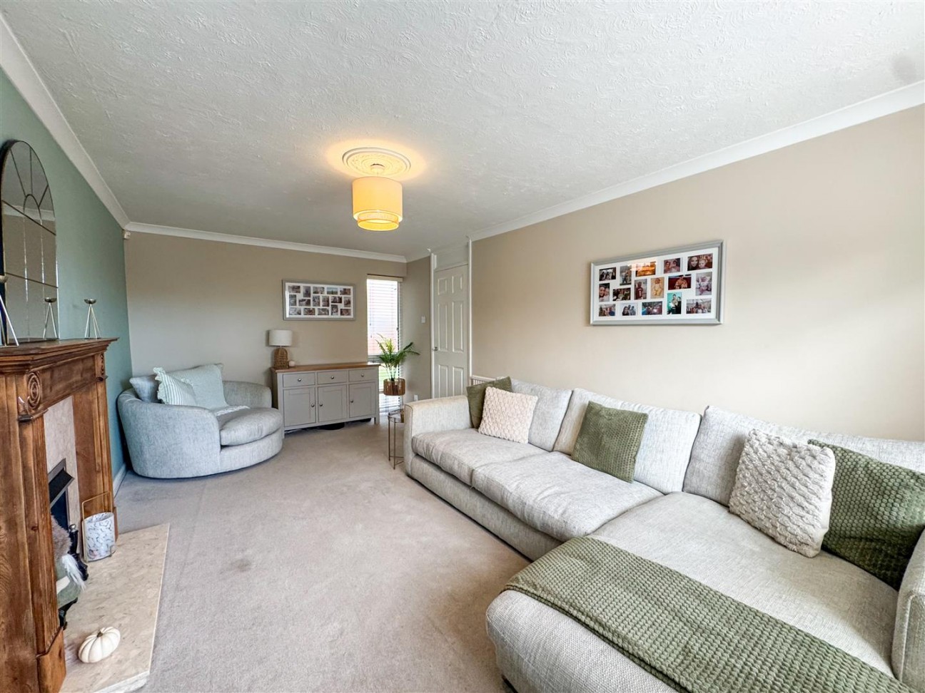 Ravens Court, Worksop