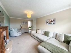 Ravens Court, Worksop