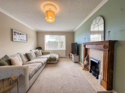 Ravens Court, Worksop