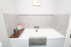 Samian Close, Worksop