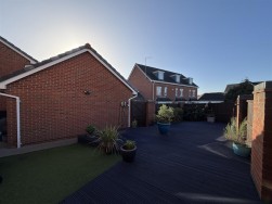 Samian Close, Worksop