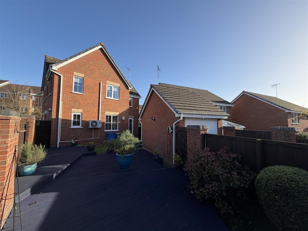 Samian Close, Worksop