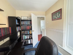 Edinburgh Drive, North Anston, S25