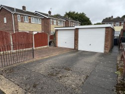 Edinburgh Drive, North Anston, S25
