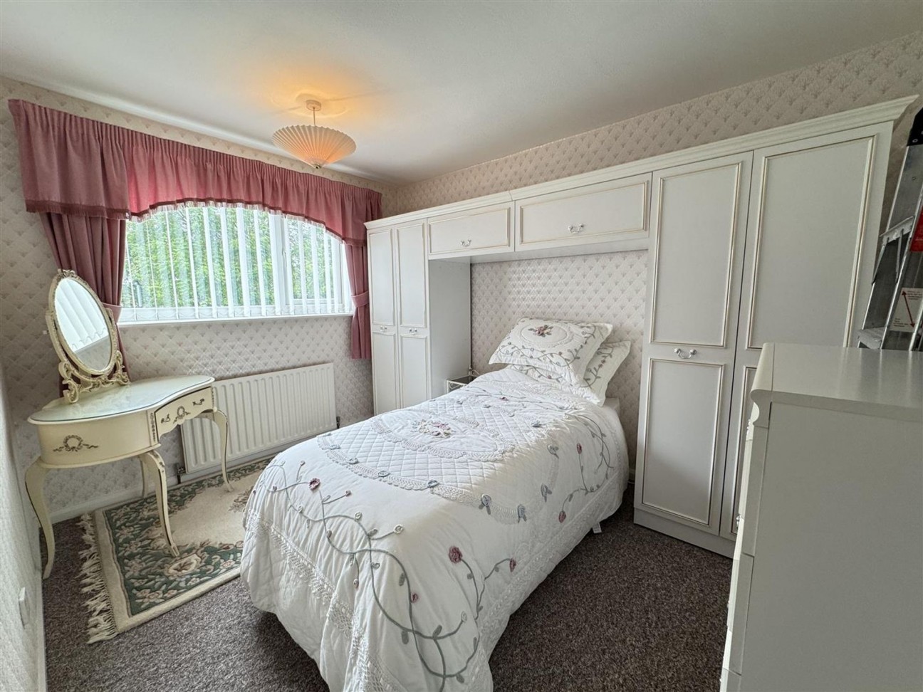 Edinburgh Drive, North Anston, S25