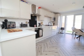 Lampman Way, Costhorpe, S81