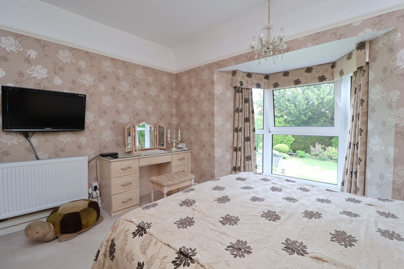 High Road, Carlton-In-Lindrick, S81